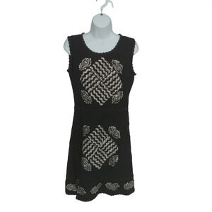T-Image Dress Scallop Trim, Geometric Design Black  S